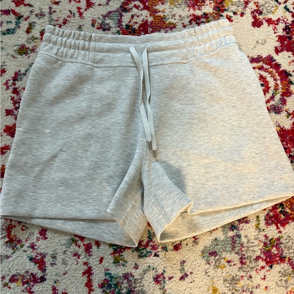 Lululemon Soft Ambitions High Rise Short 4" - Picture 3 of 6